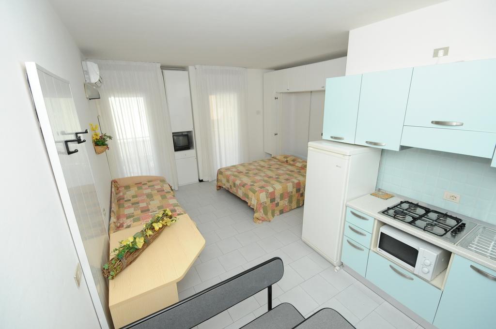 Residence Suisse Каттолика Экстерьер фото