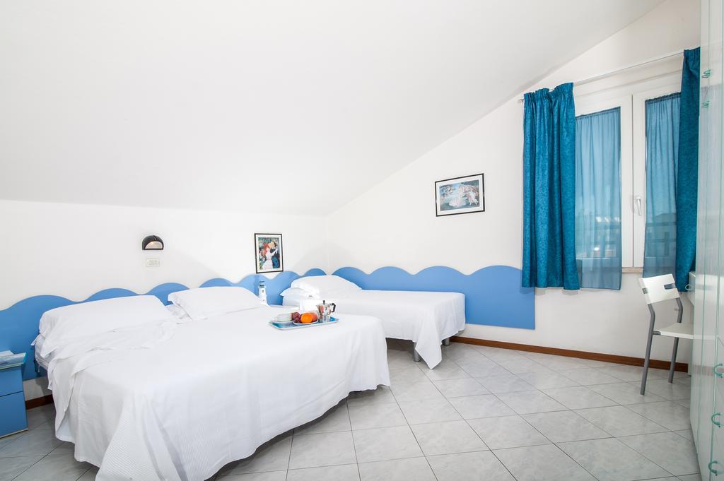 Residence Suisse Каттолика Экстерьер фото